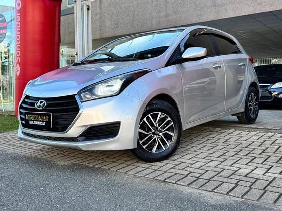HYUNDAI HB20 1.0 COMFORT 12V FLEX 4P MANUAL HYUNDAI HB20 1.0 COMFORT 12V FLEX 4P MANUAL